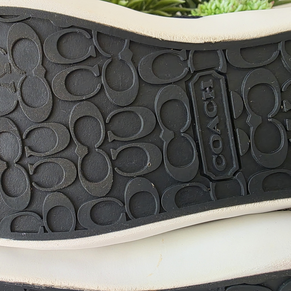 Coach Gibson Sneakers SZ 7B Signature Canvas Black White Lace Up Low Top Y2K - Picture 13 of 13